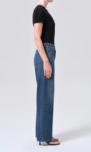Load image into Gallery viewer, AGOLDE Arc Criss Cross Jean