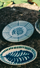 Load image into Gallery viewer, ALEX AND TRAHANAS Fiore Ceramic Serving Plate