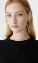 Load image into Gallery viewer, BASSIKE Slim Crew Neck Knit