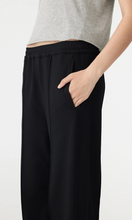 Load image into Gallery viewer, BASSIKE Stretch Twill Pinstitch Detail Pant