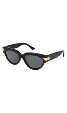 Load image into Gallery viewer, BOTTEGA VENETA | Cat Eye Sunglasses