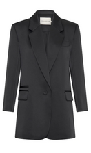Load image into Gallery viewer, CAMILLA AND MARC Ama Blazer