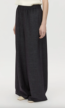 Load image into Gallery viewer, CAMILLA AND MARC Antony Pant