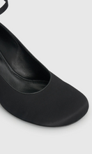 Load image into Gallery viewer, CAMILLA AND MARC Aurora Ankle Strap Pump