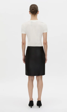 Load image into Gallery viewer, CAMILLA AND MARC Birdie Fitted Print Tee