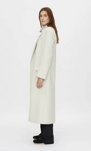Load image into Gallery viewer, CAMILLA AND MARC Corbett Coat
