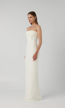 Load image into Gallery viewer, EFFIE KATS Monroe Gown