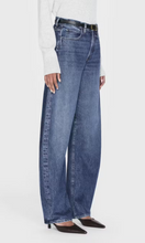 Load image into Gallery viewer, FRAME The Bubble