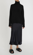 Load image into Gallery viewer, LEE MATHEWS | Cashmere Turtleneck