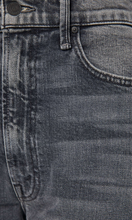 Load image into Gallery viewer, MOTHER DENIM The Half Pipe Flood