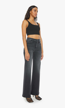 Load image into Gallery viewer, MOTHER DENIM The Hustler Roller Sneak