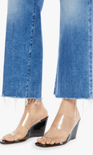 Load image into Gallery viewer, MOTHER DENIM The Maven Ankle Fray