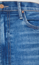 Load image into Gallery viewer, MOTHER DENIM The Maven Ankle Fray