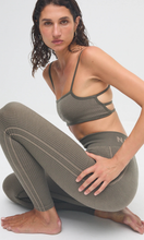 Load image into Gallery viewer, NAGNATA Allegro Wool Legging