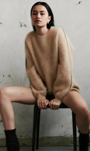 Load image into Gallery viewer, NAGNATA Brushed Alpaca Sweater