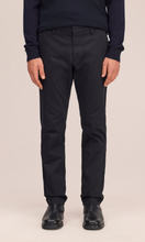 Load image into Gallery viewer, NN. 07 Theo Chino Trouser