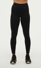 Load image into Gallery viewer, PE NATION Frequency Full Length Legging