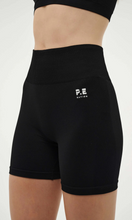 Load image into Gallery viewer, P.E. NATION Restore Seamless 5" Bike Short