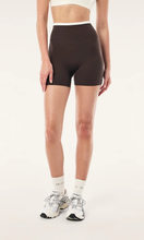Load image into Gallery viewer, P.E. NATION Stella 5" Bike Short