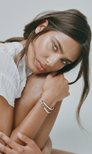 Load image into Gallery viewer, PORTER Dylan Bangle Silver - Celestial Clear