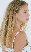 Load image into Gallery viewer, PORTER Round Studs 2ct Gold