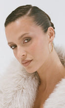 Load image into Gallery viewer, PORTER | Angel Hoops 40mm