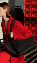 Load image into Gallery viewer, RYLAN 7.44 Large Tote