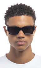 Load image into Gallery viewer, SAINT LAURENT SL572002