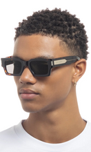 Load image into Gallery viewer, SAINT LAURENT SL572002