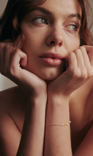 Load image into Gallery viewer, SAINT VALENTINE Floating Stone Bracelet Gold