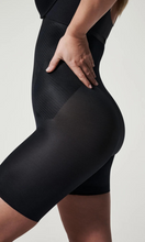 Load image into Gallery viewer, SPANX Thinstincts 2.0 High-Waisted Mid-Thigh Short