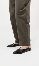 Load image into Gallery viewer, ST. AGNI Classic Fold Flat