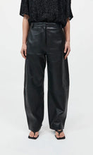 Load image into Gallery viewer, ST. AGNI Leather Balloon Pants