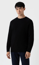 Load image into Gallery viewer, SUNSPEL Lambswool Crew Neck Jumper