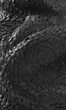 Load image into Gallery viewer, THE FOUNDRY Alysium Vase Medium