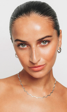 Load image into Gallery viewer, SAINT VALENTINE Franca Hoops