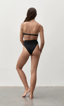 Load image into Gallery viewer, ZIAH 90s High Waist Bottom Black
