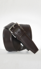 Load image into Gallery viewer, A0890 LEATHER BELT BROWN
