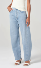 Load image into Gallery viewer, AGOLDE Luna Pieced Jean Void Sainte
