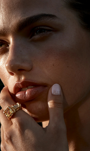 AMBER SCEATS Orchid Ring