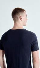 Load image into Gallery viewer, AMERICAN VINTAGE Bysapick T-Shirt

