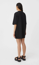 Load image into Gallery viewer, CAMILLA AND MARC Caterina Applique Tee Dress
