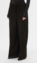 Load image into Gallery viewer, CAMILLA AND MARC | Vance Leather Pant
