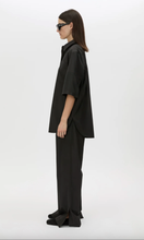 Load image into Gallery viewer, CAMILLA AND MARC Winslow Short Sleeve Shirt
