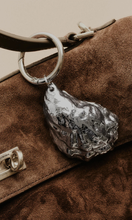 Load image into Gallery viewer, COREY ASHFORD Oyster Keyring Silver SAINTE
