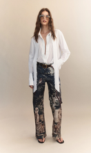 Load image into Gallery viewer, COURTNEY ZHENG Verdure Tapestry Print Jeans
