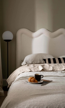 Load image into Gallery viewer, CUSHION Etro Chocolate Stripe
