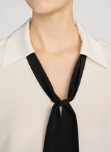 Load image into Gallery viewer, FRAME The Contrast Tie Shirt
