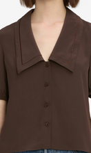 Load image into Gallery viewer, FRAME The Sailor Blouse
