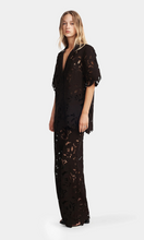 Load image into Gallery viewer, HANSEN &amp; GRETEL | Loretta Lace Shirt
